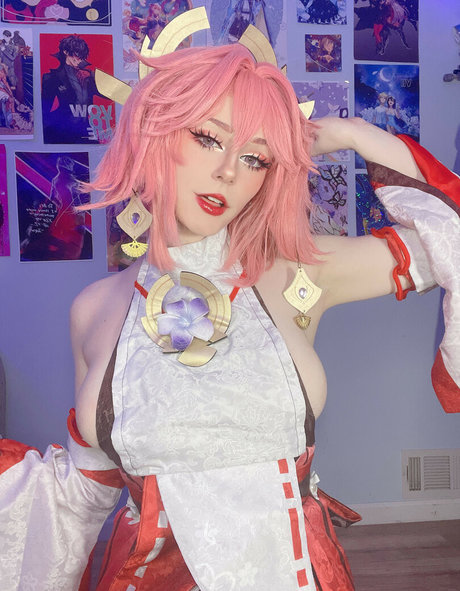 ぽっちゃりエモOnlyFans アートヌード 画像