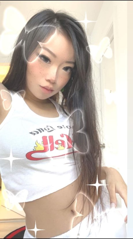 Fruitypoppin ポルノスター アート 写真