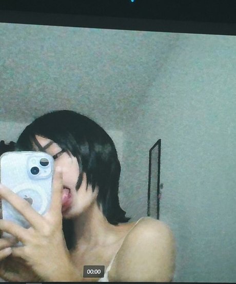 Arihienna 可愛い女優 画像