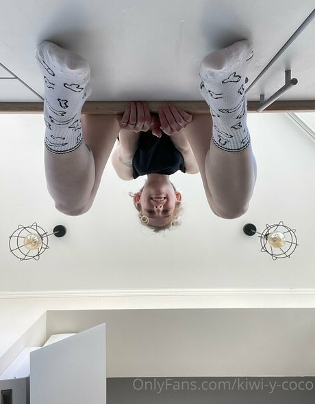 kiwi y coco ヌード女優 ギャラリー