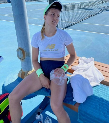 手袋onlyfans ポルノグラフィック 画像