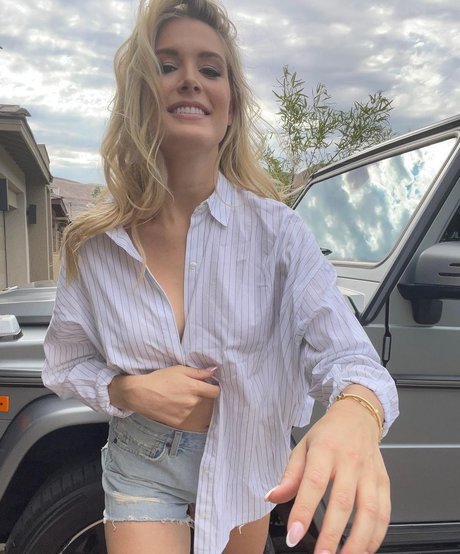 Eugenie Genie Bouchard スター ヌード 写真