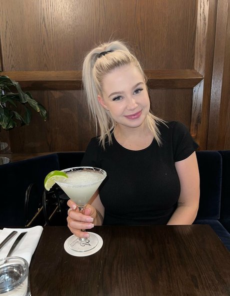 ビンボオンリーファンズ 美しいxxx 写真