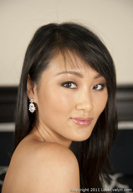 黒人レズビアンOnlyFans アートヌード ギャラリー