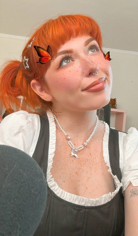 NotSaige 美しい女優 写真