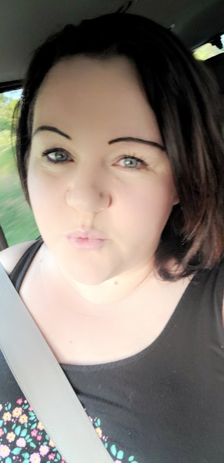 MetalNlace HDポルノスター ギャラリー