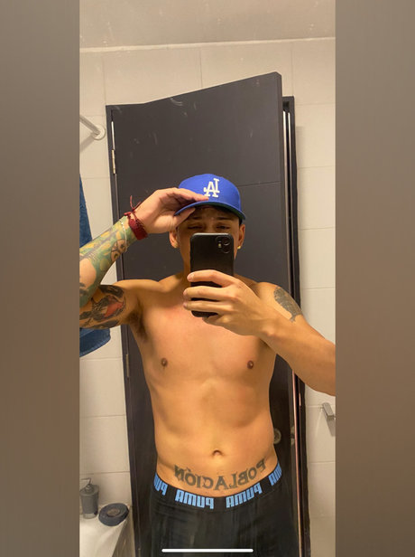 Matias Andres ホットなポルノスター 写真