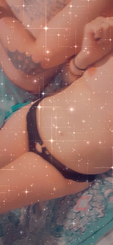 Penelope Lane_ セクシーなスター 写真