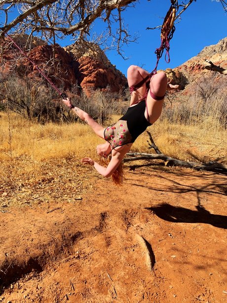 Lily Mae スター ヌード ギャラリー