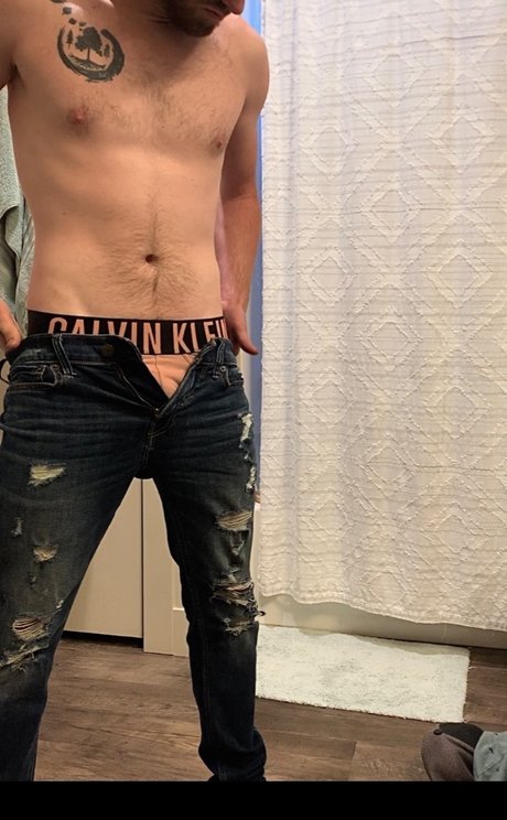 Justin Lambert トップモデル 写真