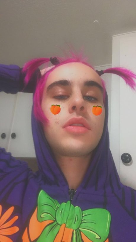 Pr3ttyboyryan ポルノモデル 写真