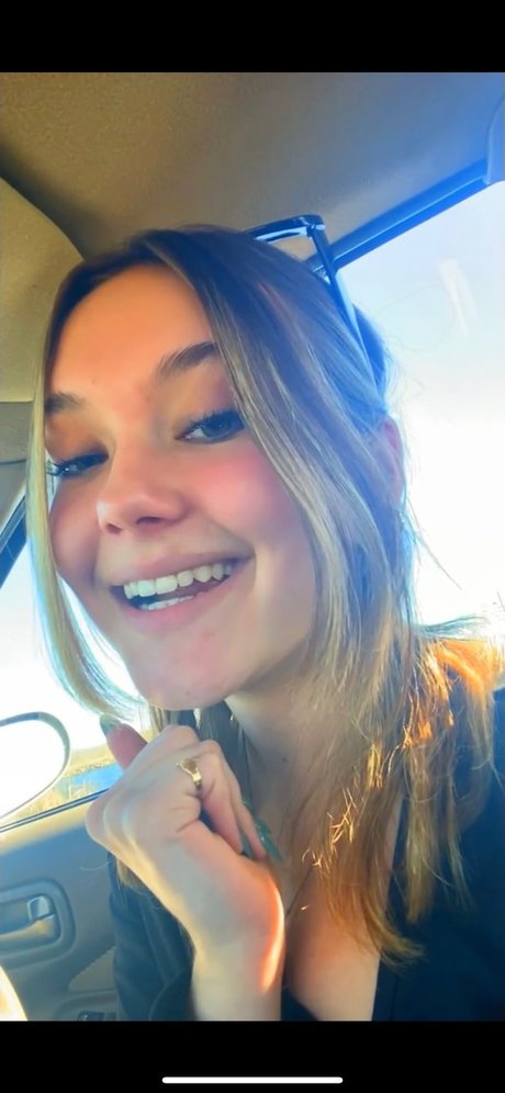 playgirlbunnyab ポルノモデル 写真