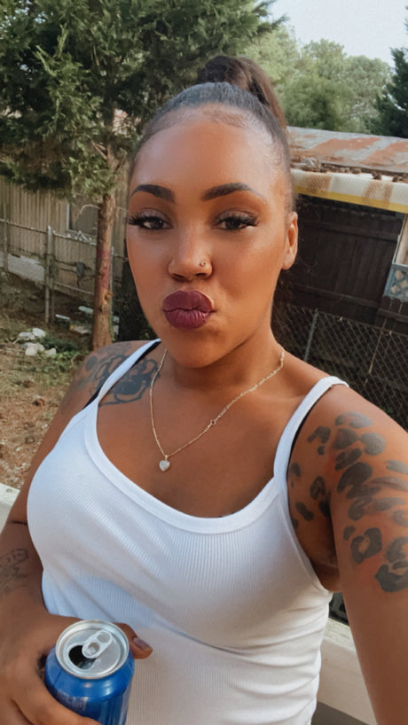 Ninire03_ ポルノモデル ギャラリー