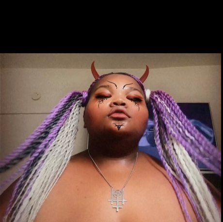 Fluffy Melons ポルノスター セクシー 写真