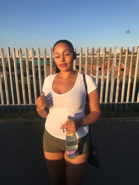 Remhoney スター 写真