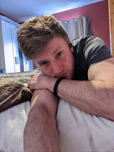 Richard Throbinstein 無料モデル 写真