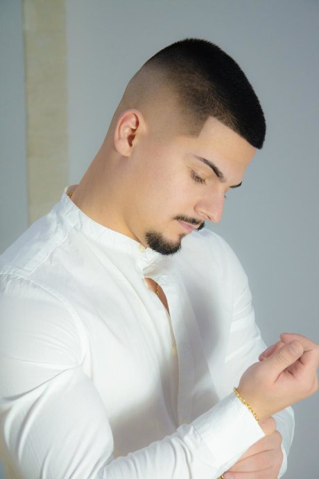 Richard MACALLAN ヌードモデル 写真