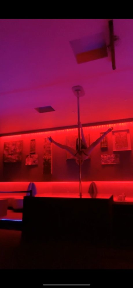 Remie 高品質モデル 写真