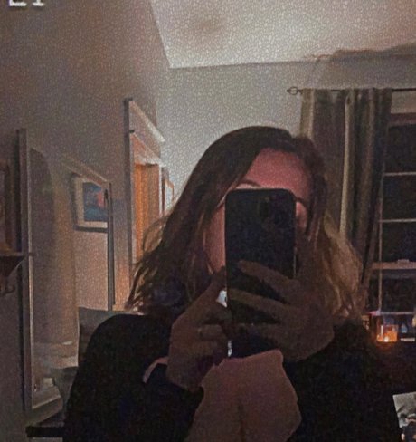 Regina Philange ヌードモデル 画像