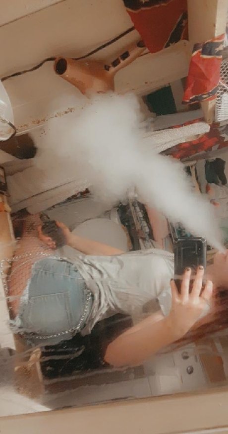 興奮した熟女OnlyFans 美しい裸 写真