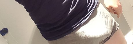 金髪の小柄なOnlyFans 裸 写真