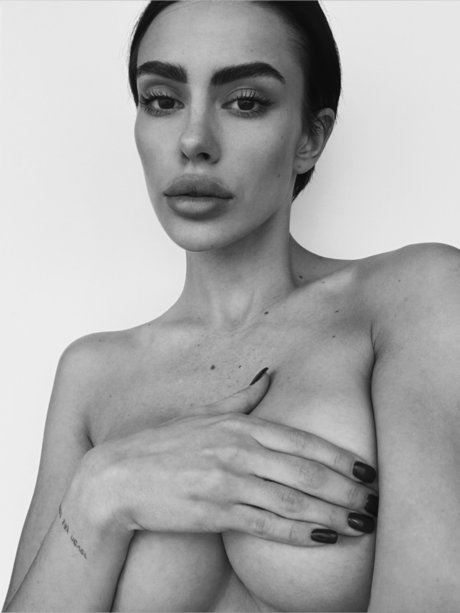 Alina Moretti セックス女優 写真