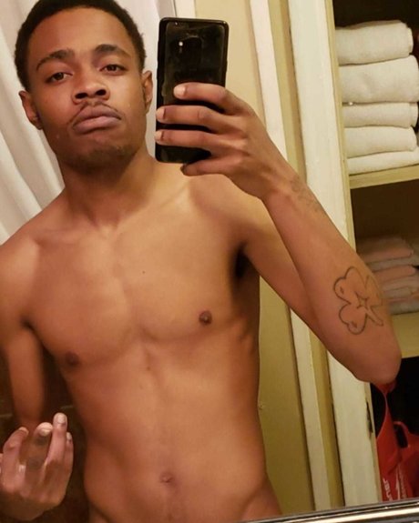 Manish Brownskin xxx セクシーモデル 写真