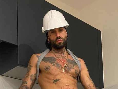 Axel Canon ポルノスター 裸 写真