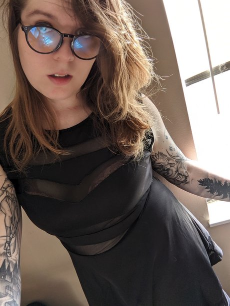 Marissa Winters エロティックモデル 写真