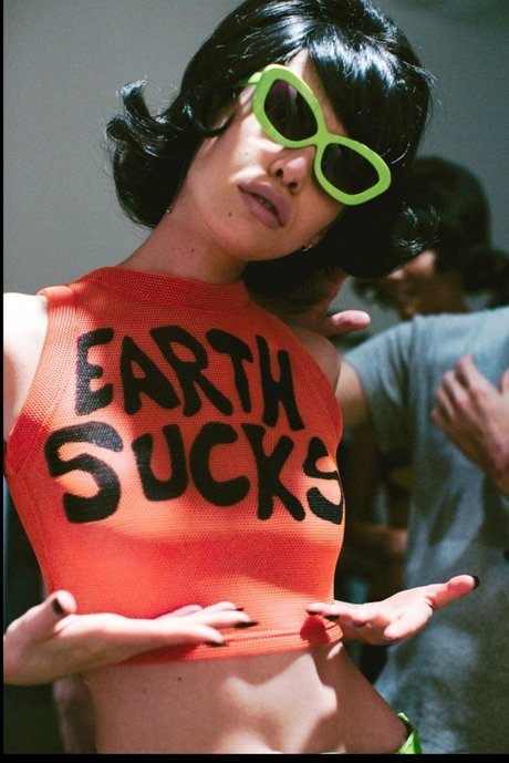 刑務所のOnlyFans セクシー裸 画像