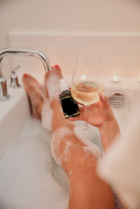 Massagemeathome トップポルノスター 写真