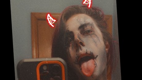 Blackest ov Black 裸モデル 写真