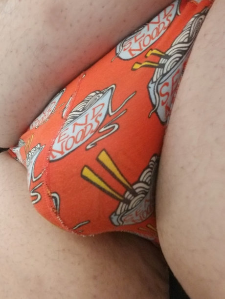 小柄なBBC OnlyFans 美しい裸 写真