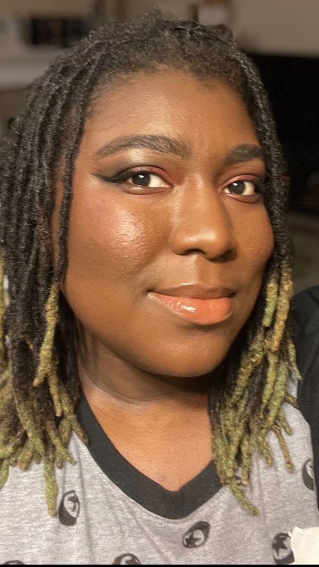 Big Girl Big Dreams スター ヌード 画像