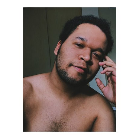 Peache ポルノスター ヌード 写真