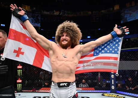 Merab Dvalishvili アートスター 写真