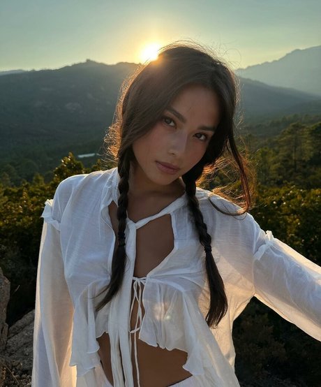 アジアンフィットネス OnlyFans セクシー 画像