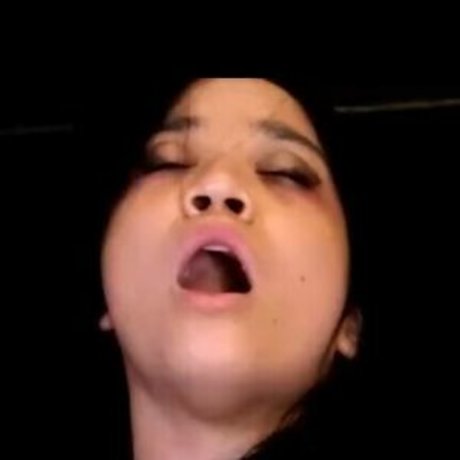 熟女 BBC OnlyFans ヌード 画像