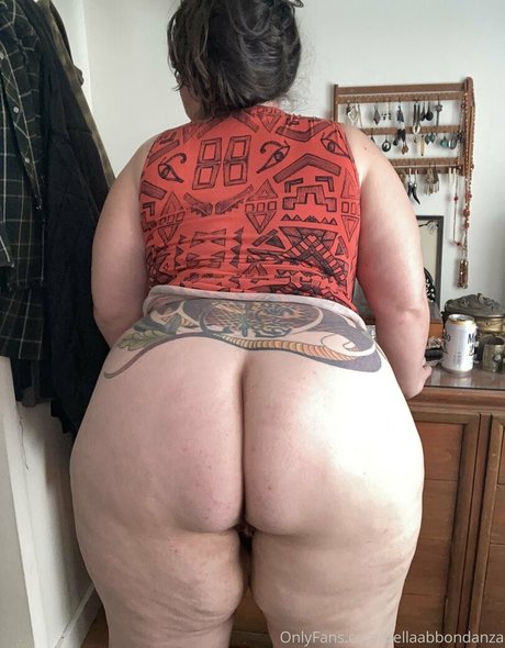 bellaabbondanza 高品質モデル 写真