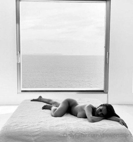 ニューハーフ 熟女 OnlyFans ベスト 写真