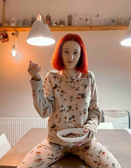 leelooflame ポルノスター パーフェクト 画像