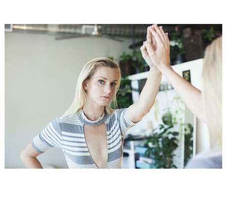 Heather Morris エロティック女優 写真