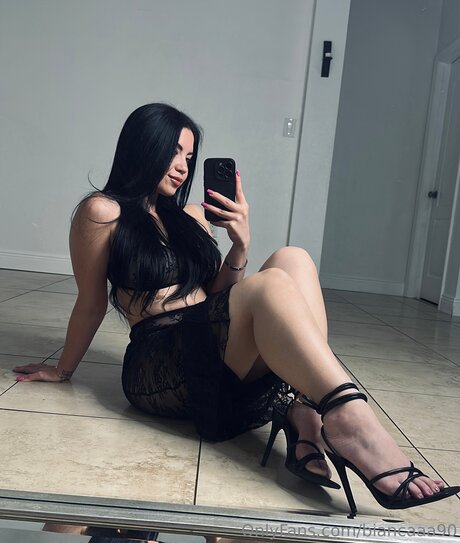 biancaaa90 top profile image