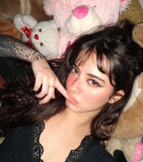 meli777 独占女優 ギャラリー