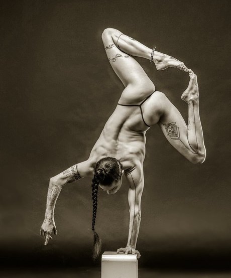 ジーンズのお尻OnlyFans xxx ギャラリー