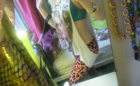 Rose And Rosie ポルノモデル アーカイブ