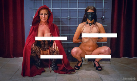 upperfloor ポルノスター エロティック ギャラリー