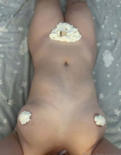 xchubbyxgirlx 美しいモデル ギャラリー