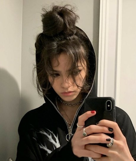 Ari Abdul 素敵な女優 画像