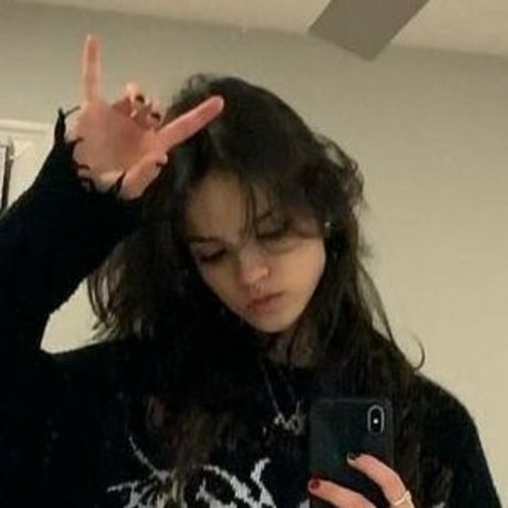 Ari Abdul 裸のポルノスター アーカイブ